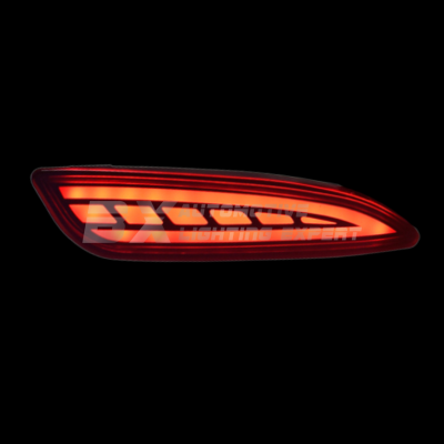 Mazda 6 19-20 - LED Rear Bumper Reflector (Grid Design)