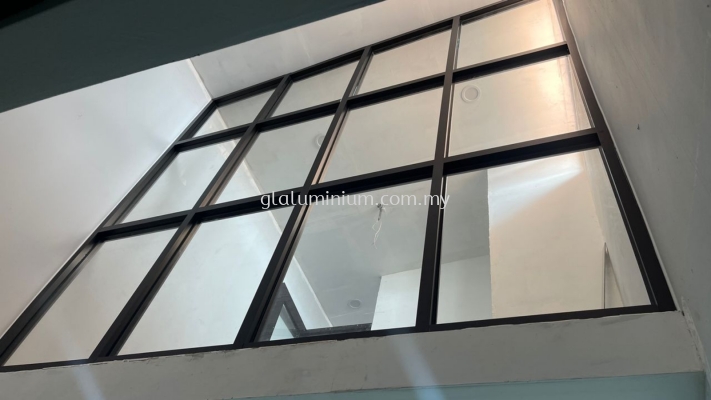 Aluminium frame fit glass @Jalan Plumbum 7/101D,Seksyen 7, Shah Alam 