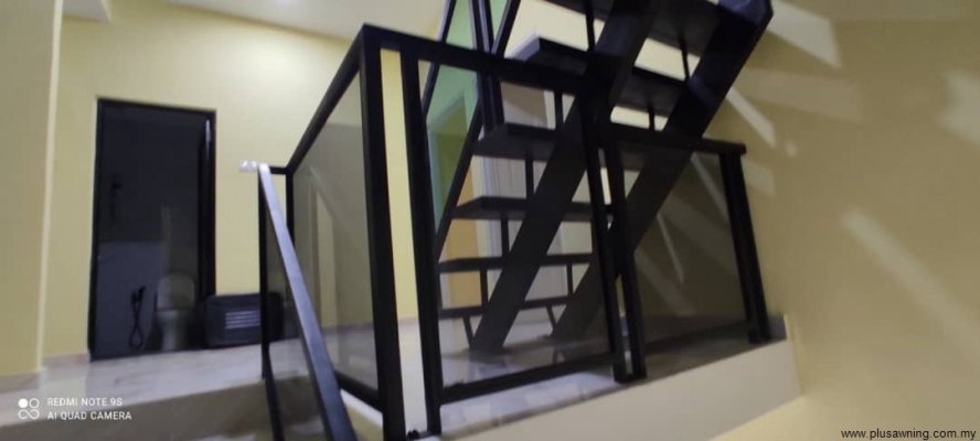 Mesh Style Staircase Railing Design - Selangor  