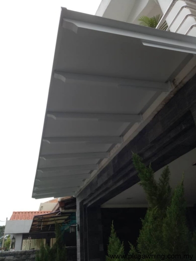 Car Porch ACP Roof Design In Taman Rowther Gombak