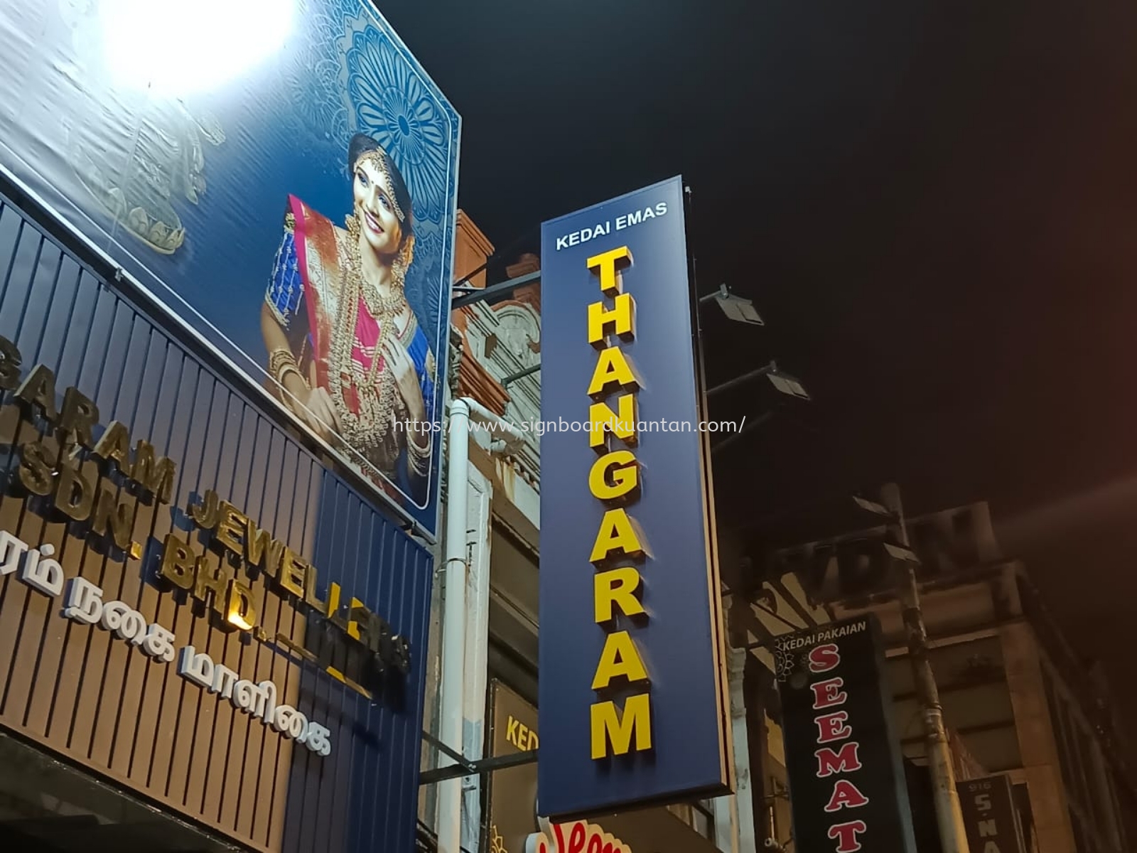 THANGARAM 3D CHANNEL DOUBLDE SIDE SIGNAGE SIGNBOARD AT KUANTAN 