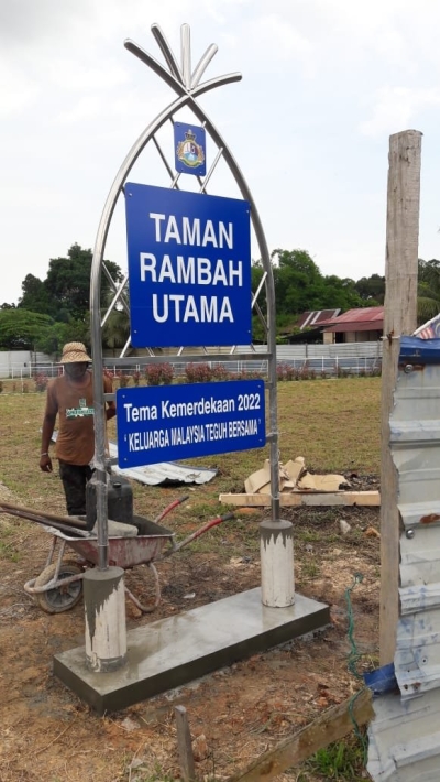 Road sign-stainless steel with sticker wording