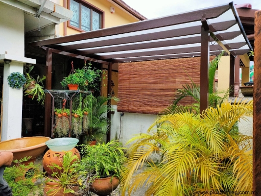 Pergola Style Polycarbonate Awning Roof Design