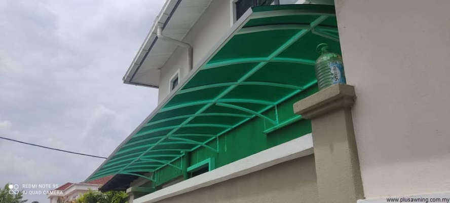 Green Color Curve Rainproof Polycarbonate Awning Roof Design