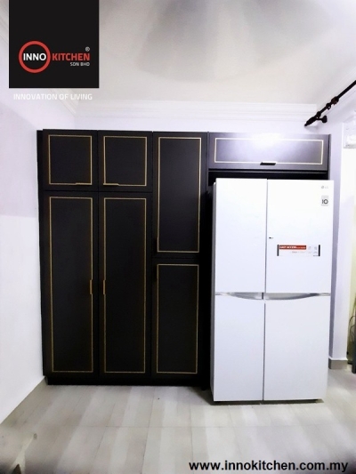 Full Wall Kitchen Cabinet With Fridge Space - Taman Mesra Kajang