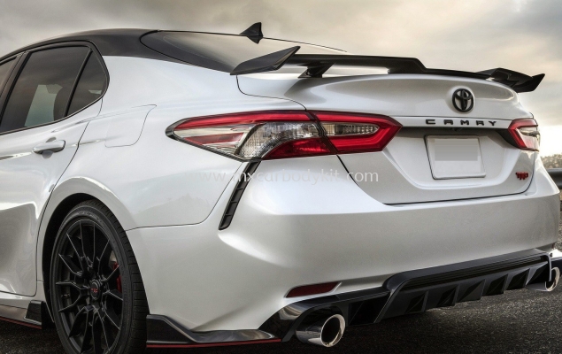 TOYOTA CAMRY 2020 ASV70 TRD V2 SPOILER