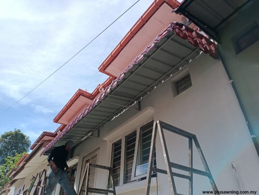 Awning Logam Untuk Belakang Dapur - Kajang