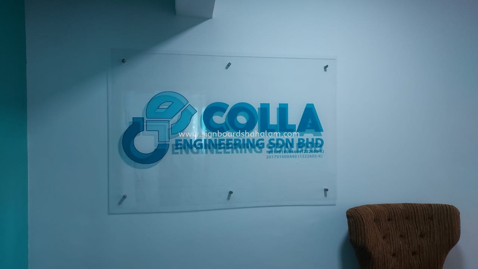 Colla Engineering Shah Alam - Aryclic Poster Frame 