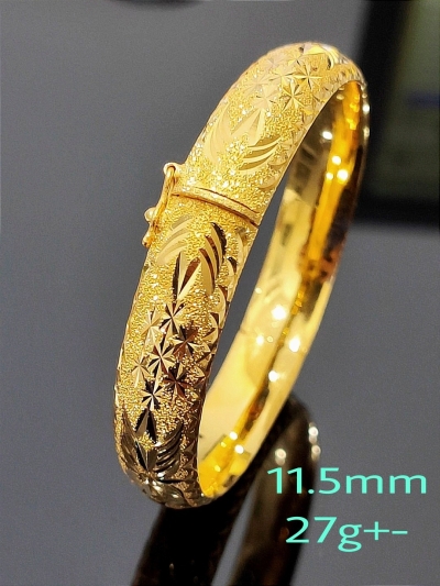 WIDTH BANGLE