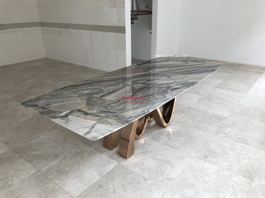 Luxury Italian Marble Dining Table / Arabescato Orobico / 8-10 Seaters