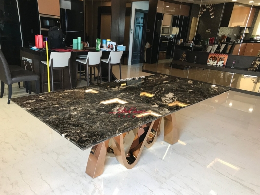 Premium Black Granite Dining Table / Cosmic Silver / 10 Seaters