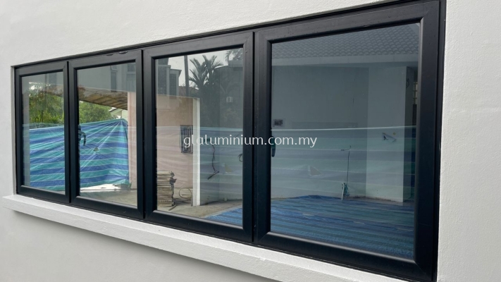 Heavy duty casement window 