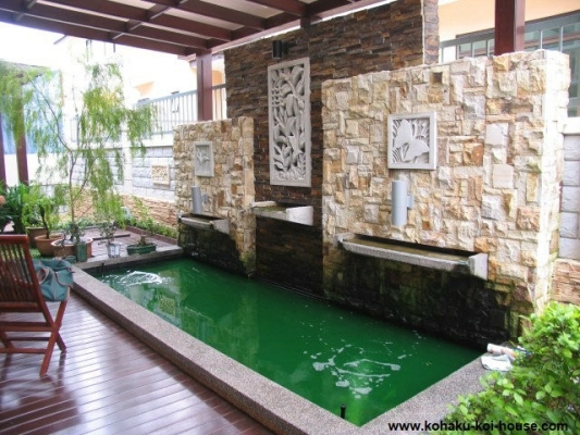 Kolam Koi Air Terjun Buatan - Austin Heights