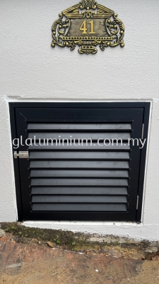 Aluminium Louvres swing door 