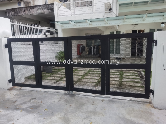 Expanded Metal Mesh Folding Gate 