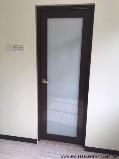 Custom Aluminium Swing Door Design Reference In Bukit Tinggi Klang