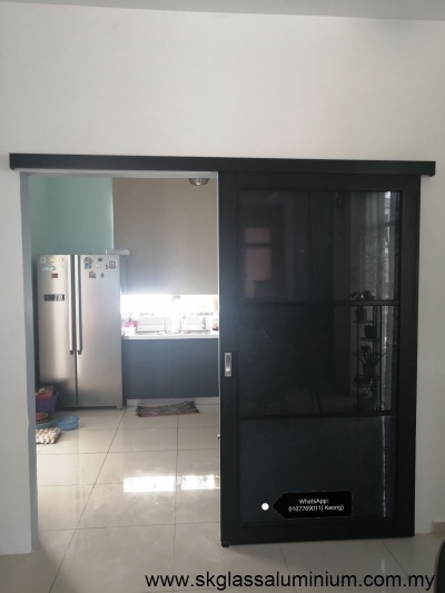 Aluminium Hanging Door Design In Klang