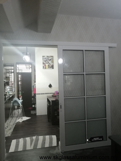 Aluminium Hanging Door Design In Kepong