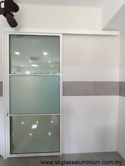 Aluminium Hanging Door Design In Kuala Selangor