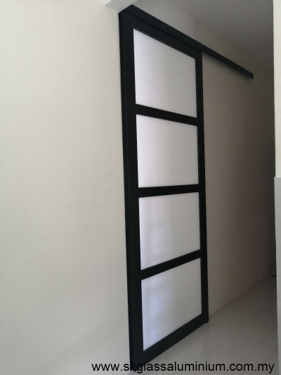 Aluminium Hanging Door Design In Putrajaya