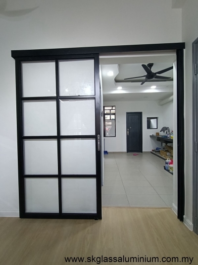 Aluminium Hanging Door Design In Rawang