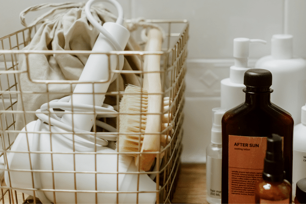 Style Your Hair In A Hotel Room