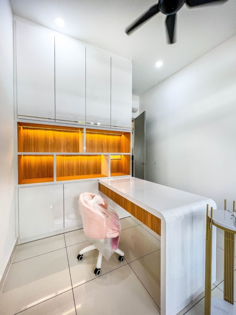 Modern White Working Area Design-Study Area Design- Interior Design-Customized Furniture Renovation - Eco Summer Johor Bahru Study Room Design Residential Design Interior Design