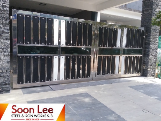 Stainless Steel Gate - 0188