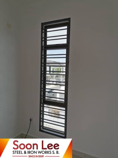 Mild Steel Window Grille - 018