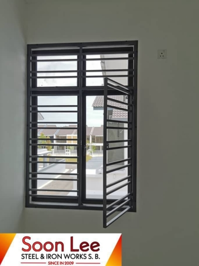 Mild Steel Window Grille - 068