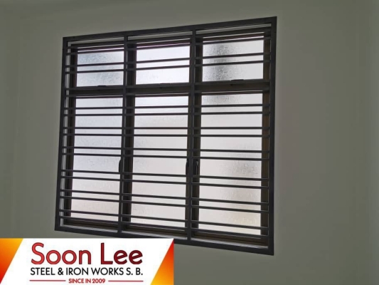 Mild Steel Window Grille - 074