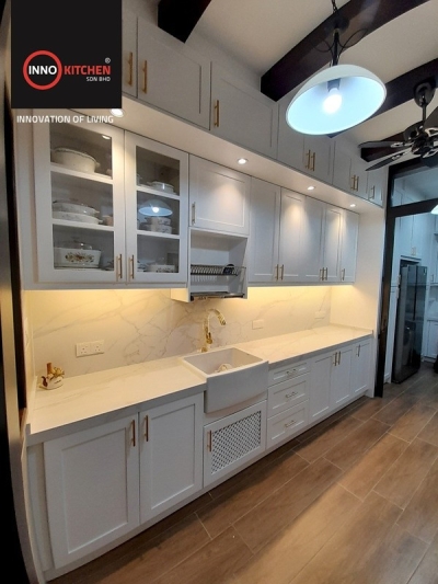 White Color Euro Style Kitchen Cabinet In Legundi Residensi