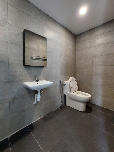 Modern Bathroom Design-One Stop Renovation - Residential - Pulai Mutiara, Johor Bahru