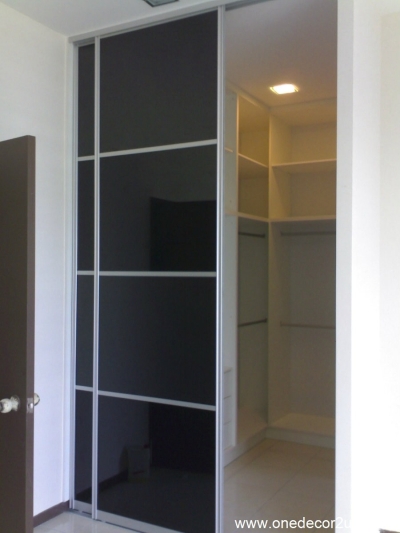 Custom Wardrobe Works By Sungai Buloh Contractor