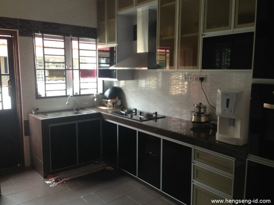Dry Kitchen Cabinet Works By Johor Bahru Contractor
