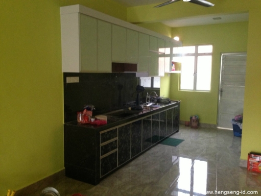 Dry Kitchen Cabinet Works By Johor Bahru Contractor