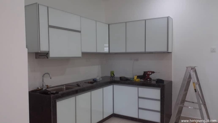 Dry Kitchen Cabinet Works By Johor Bahru Contractor