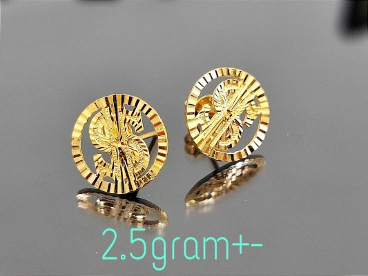 ROUND DOLLAR EARRING