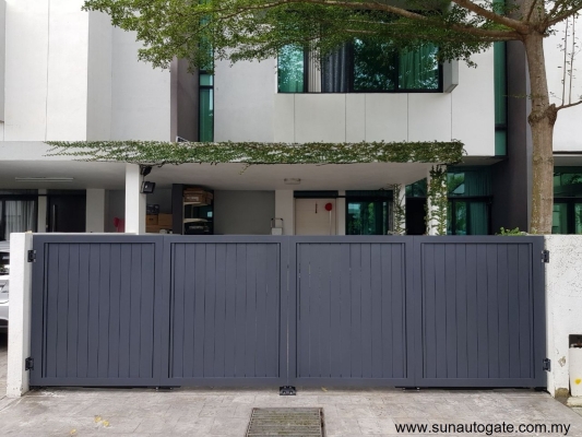 Reka Bentuk Gate Lipat  Aluminium Di Butterworth