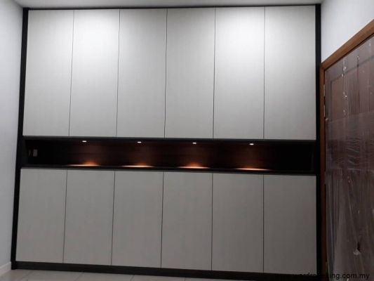 Built-in Wardrobe In Seri Kembangan