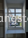 W024 Window