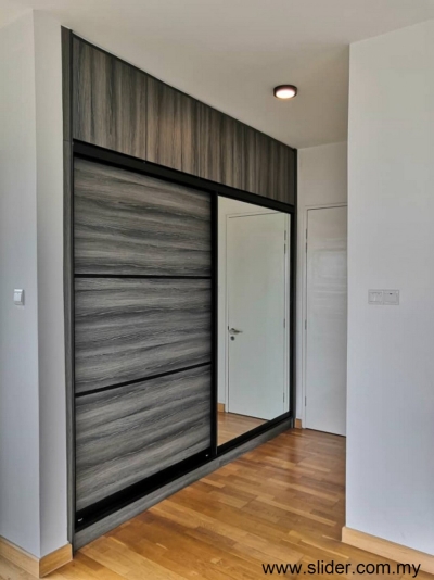 Wardrobe Series - Sliding Door Wardrobe (DELUX)