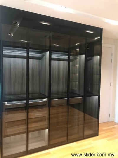 Swing Door Wardrobe (HORIZON)