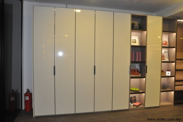 Swing Door Wardrobe (HORIZON)