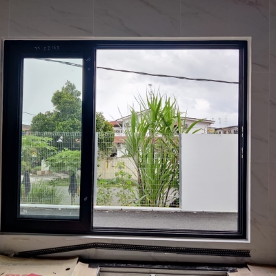 H/P Sliding Window