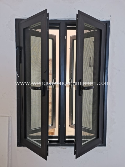 Multipoint Casement Window With Stainless Steel netting