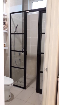 PD Shower Screen