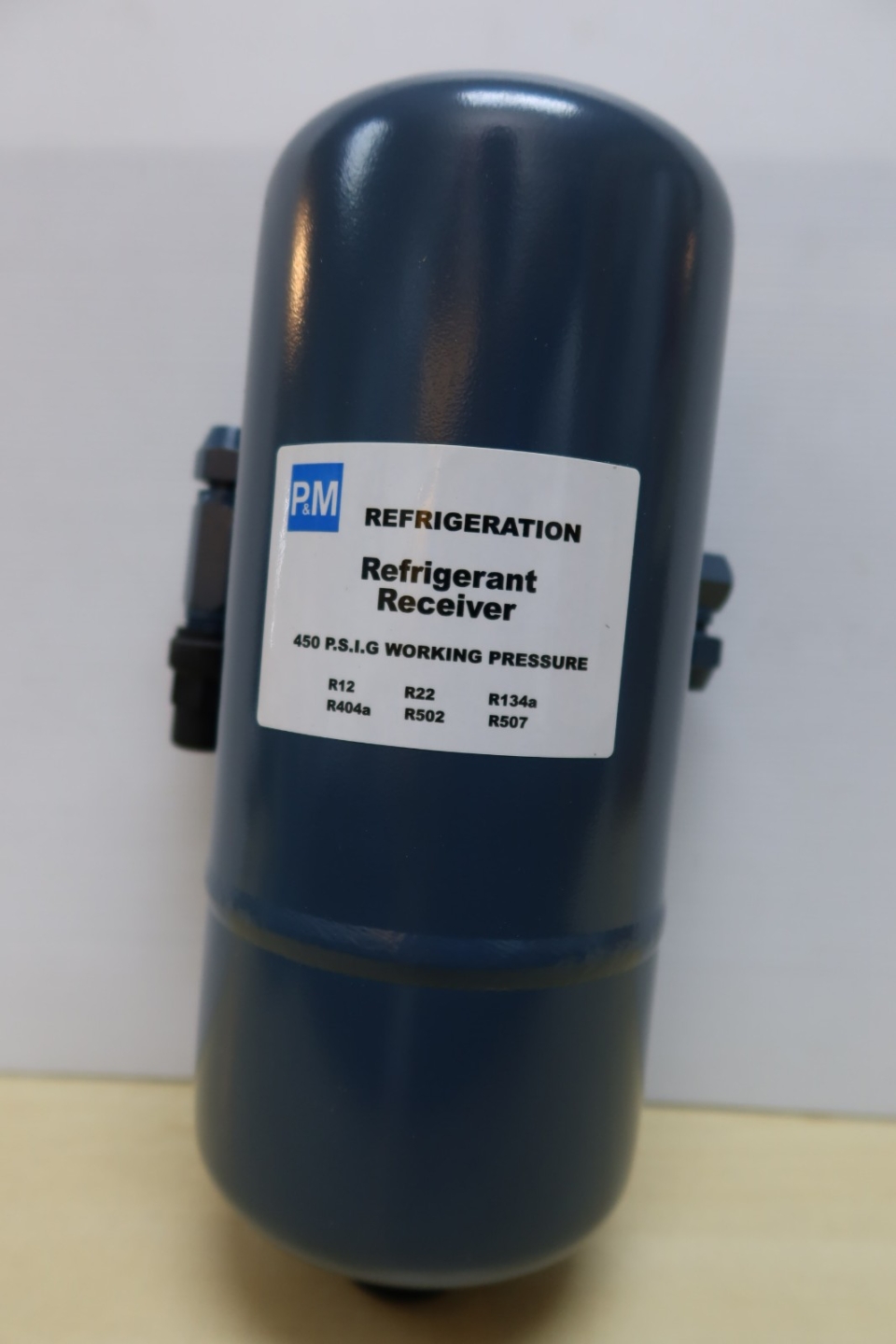 P&M SAE FLARE CR VERTICAL LIUQUID RECEIVER (400 PSI W.P)