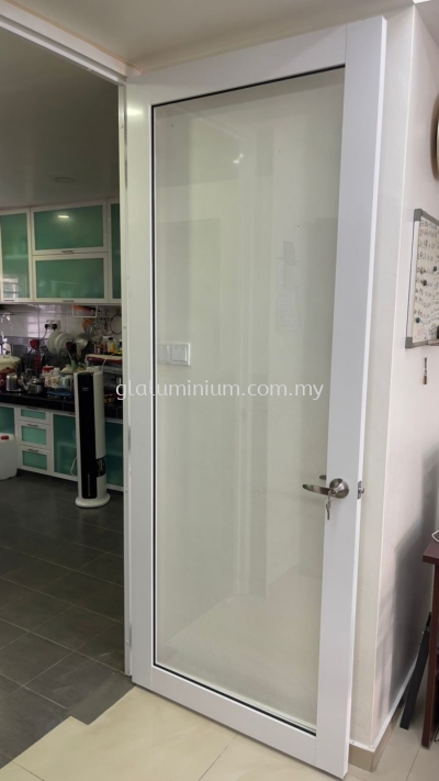 Aluminium swing door @jalan Idaman 2,Taman Cheras Idaman, Sungai Long, Selangor 