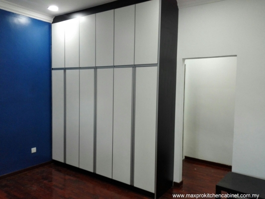 Custom Wardrobe Design - Selangor